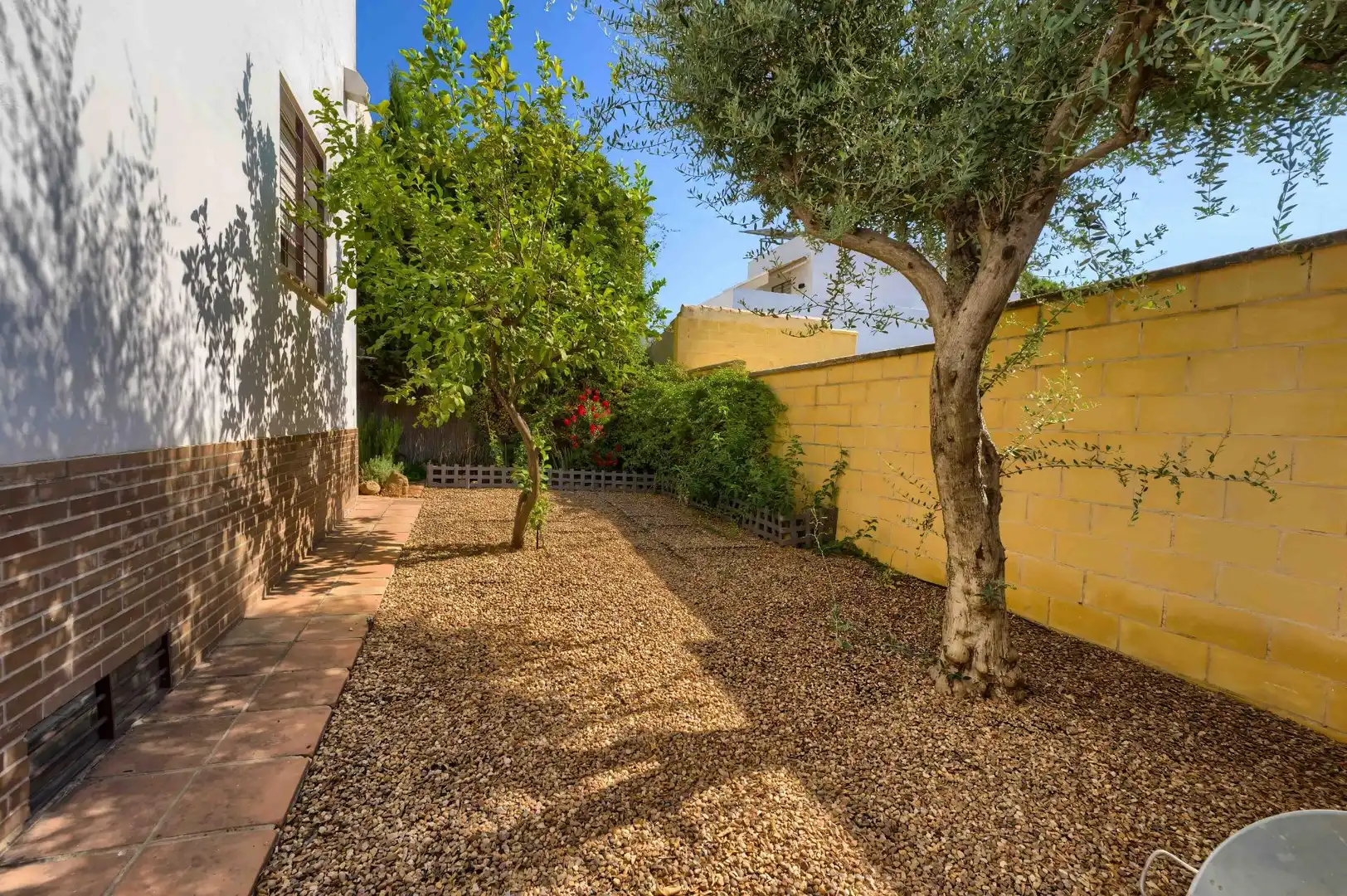 Jardí de Casa o xalet en venda en Alcalá de Guadaira amb Aire condicionat, Calefacció i Jardí privat