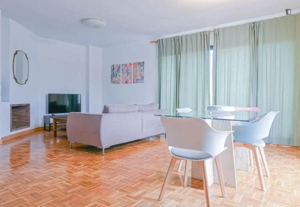 Apartament amb ascensor de lloguer a Tetuán, imagen 23