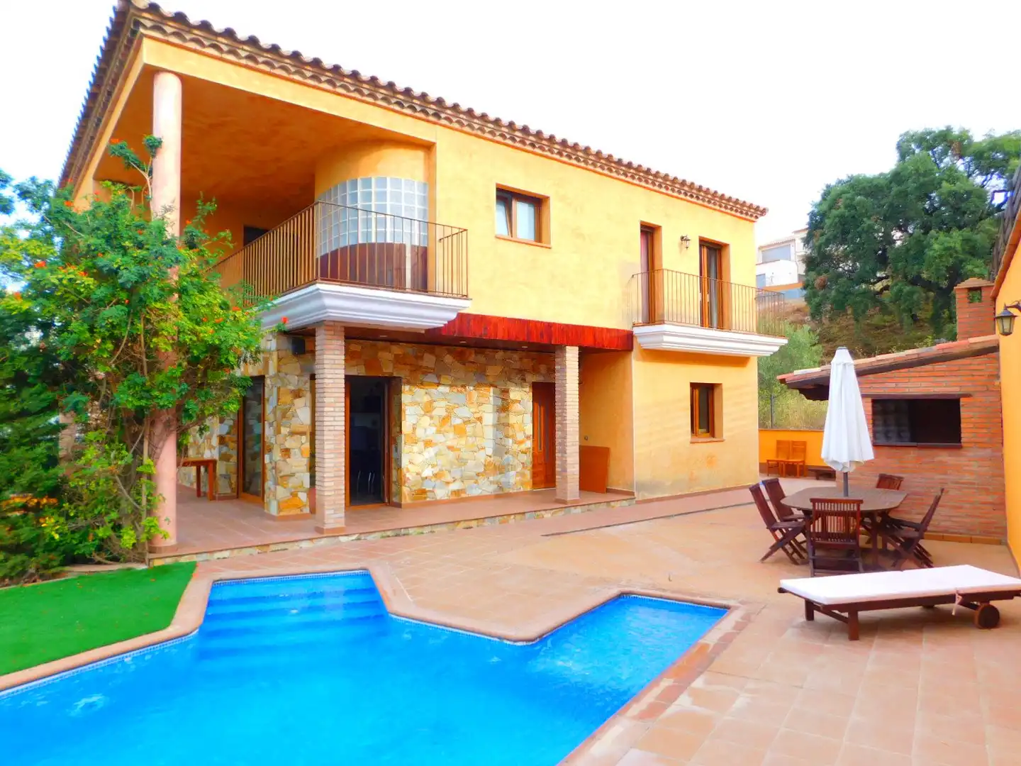 Vista exterior de Casa o chalet en venta en Palau-saverdera con Aire acondicionado, Jardín privado y Terraza
