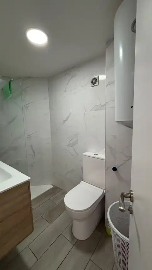 Bathroom of Attic for sale in Reus  with Air Conditioner, Heating and Terrace