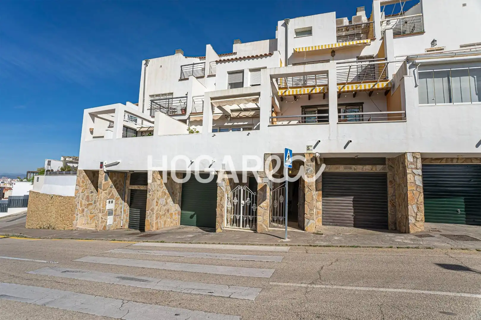 Vista exterior de Casa adosada en venta en Málaga con Aire acondicionado, Calefacción y Terraza