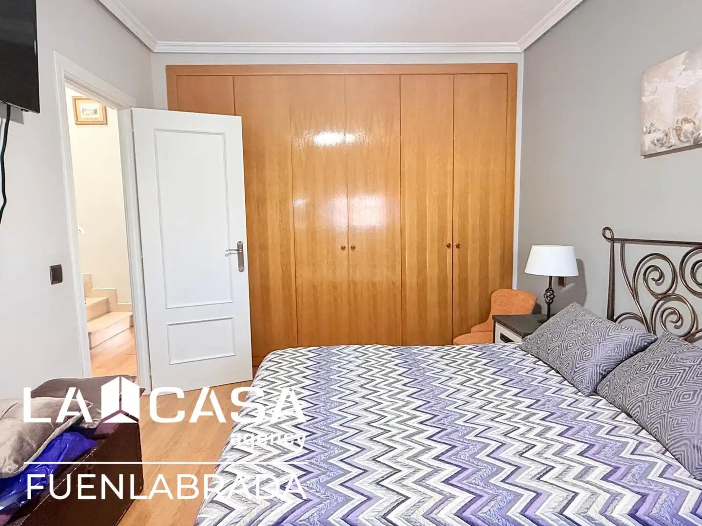 Dormitori de Casa adosada en venda en Griñón amb Aire condicionat, Terrassa i Piscina