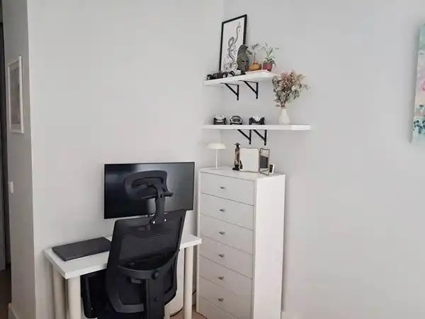 Dormitori de Apartament en venda en Madrid amb Aire condicionat, Calefacció i Moblat