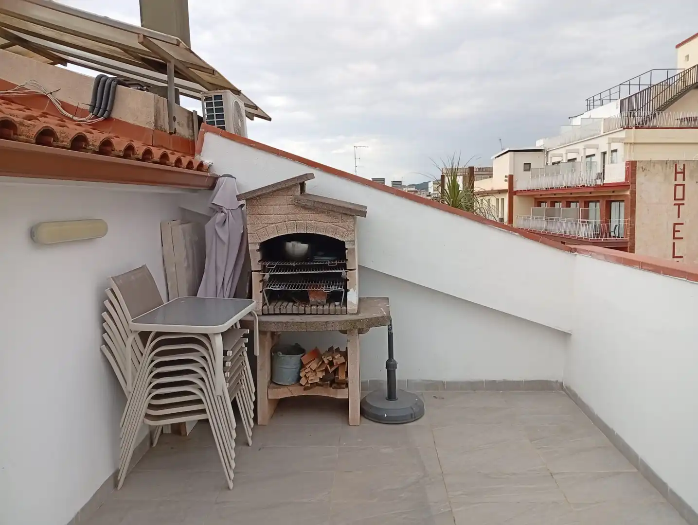 Terrasse von Dachboden zum Verkauf in Calella mit Heizung, Parkett und Terrasse