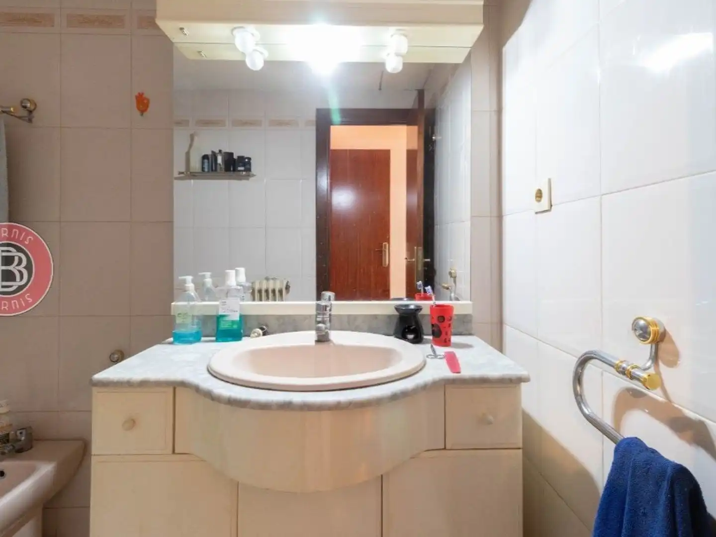 Bathroom of Flat for sale in Manresa  with Storage room and Balcony