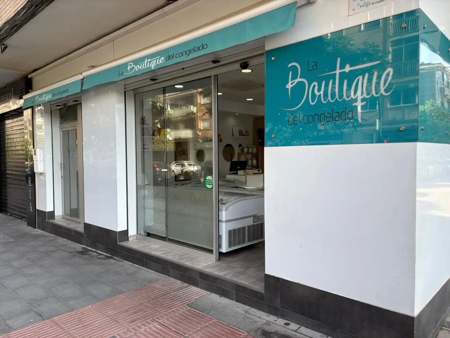 Local en traspaso en Granada