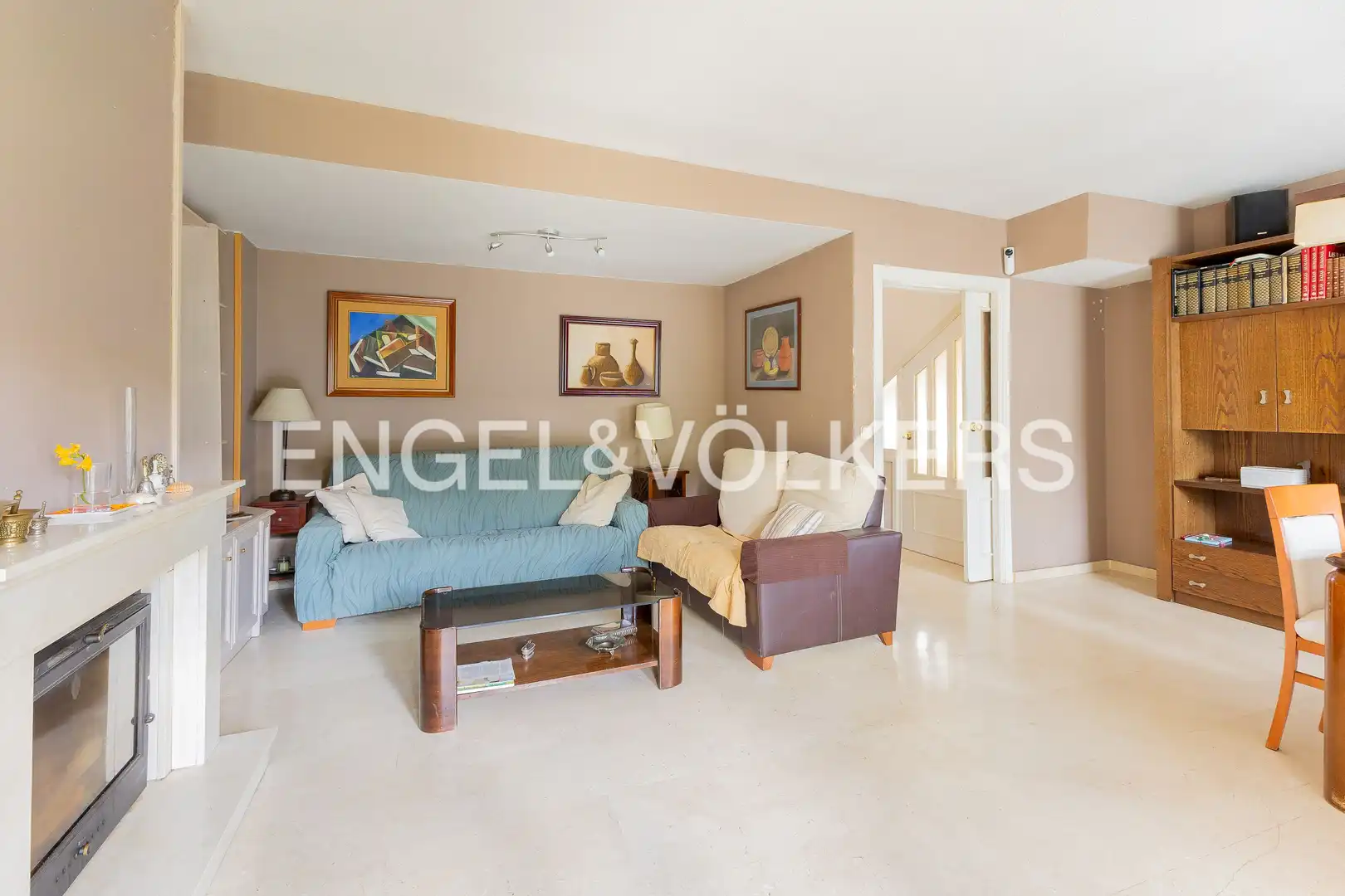 Living room of Houses for sale in San Lorenzo de El Escorial  with Heating and Private garden