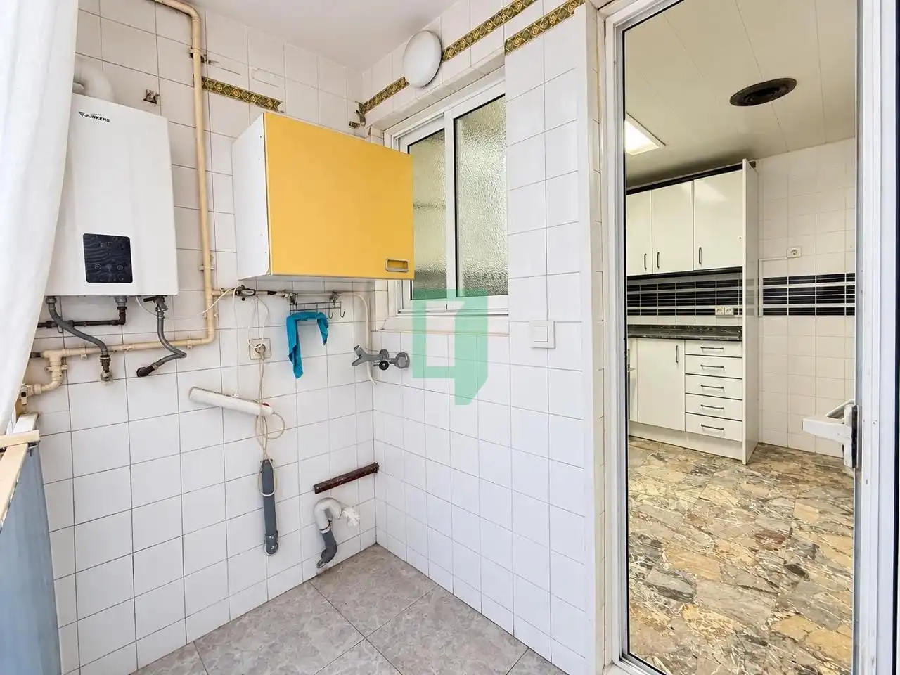 Kitchen of Flat for sale in Badalona  with Air Conditioner and Balcony