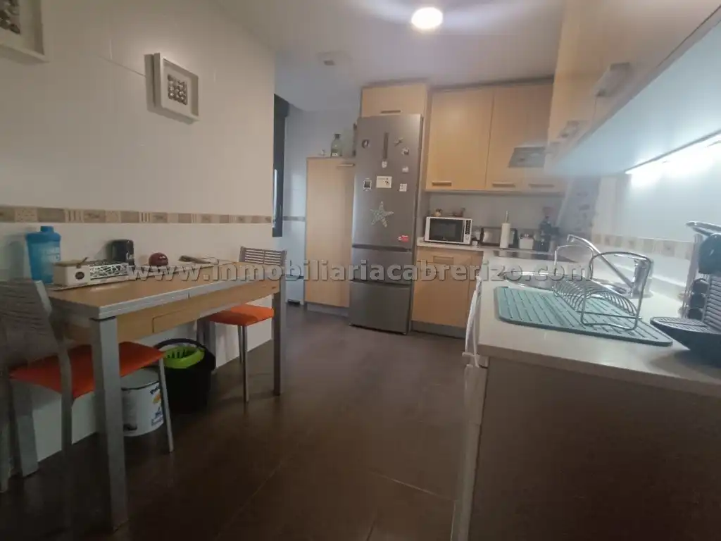 Cocina de Apartamento en venta en  Logroño con Aire acondicionado, Calefacción y Parquet