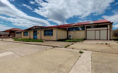 Vista exterior de Terreny industrial en venda en Santibáñez de la Peña