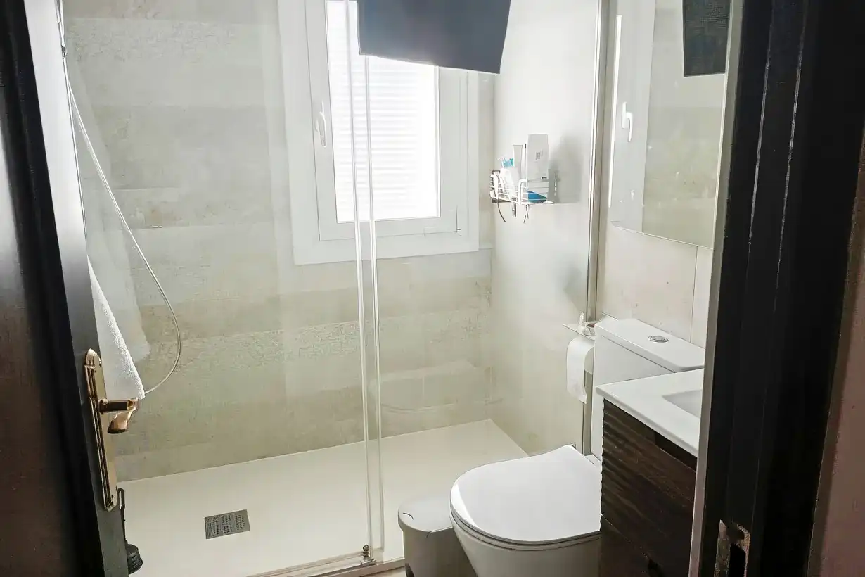 Baño de Piso en venta en Madrid con Aire acondicionado, Calefacción y Terraza