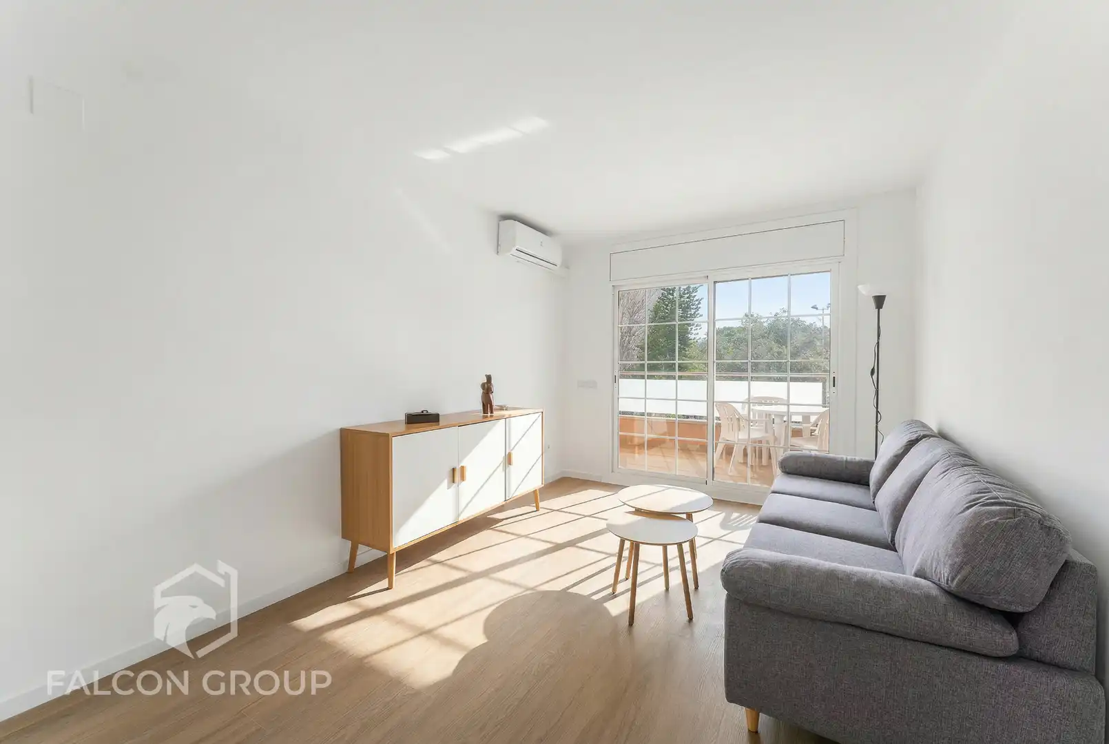 Sala d'estar de Pis en venda en Calafell amb Aire condicionat, Forn i Microones
