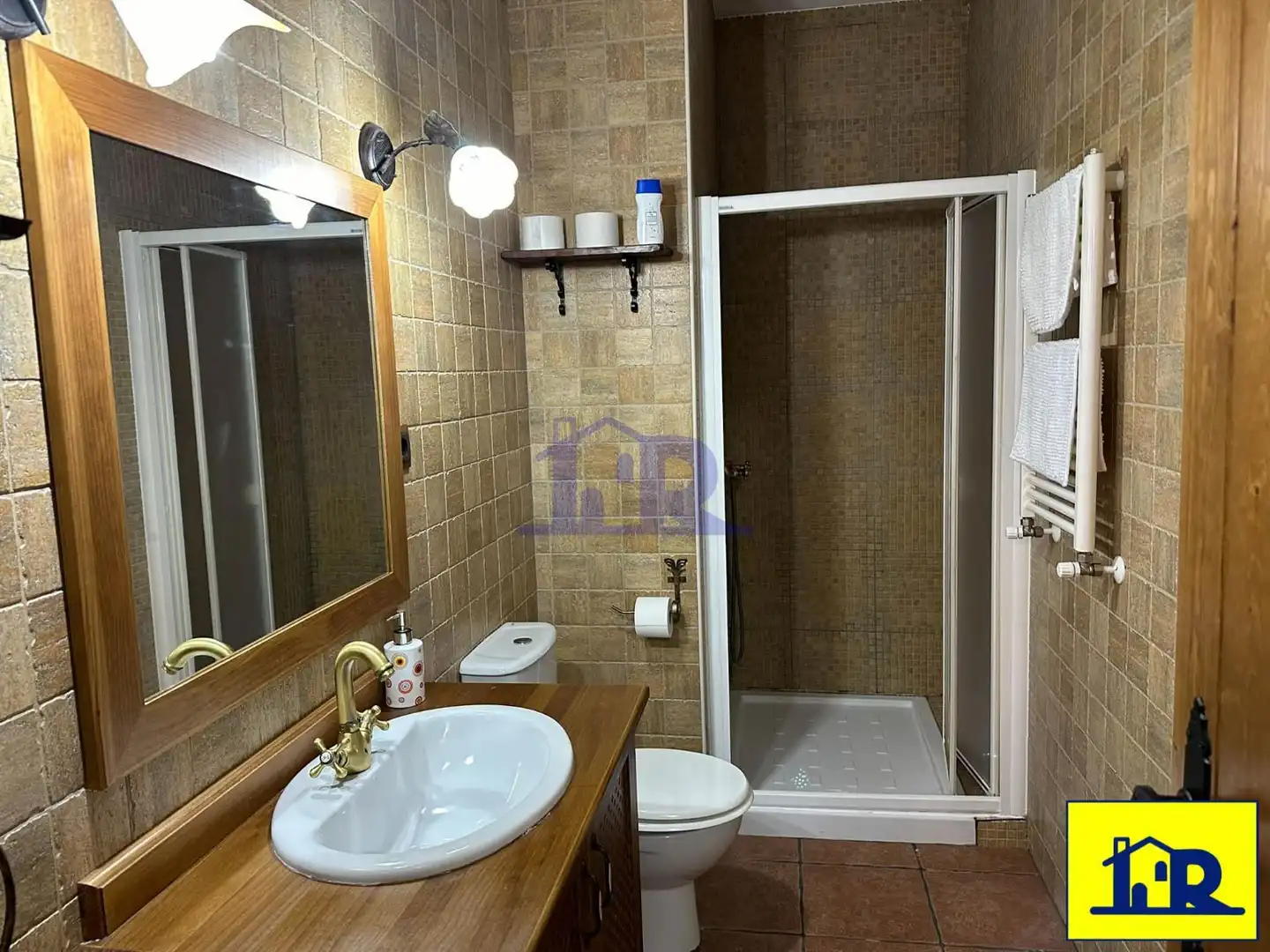 Bathroom of Houses for sale in Villar de Olalla  with Heating, Terrace and Storage room