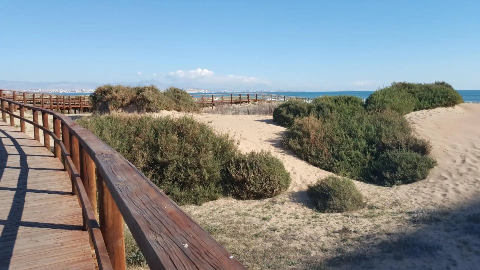 Casa adosada en venda en Elche / Elx amb Calefacció, Jardí privat i Moblat