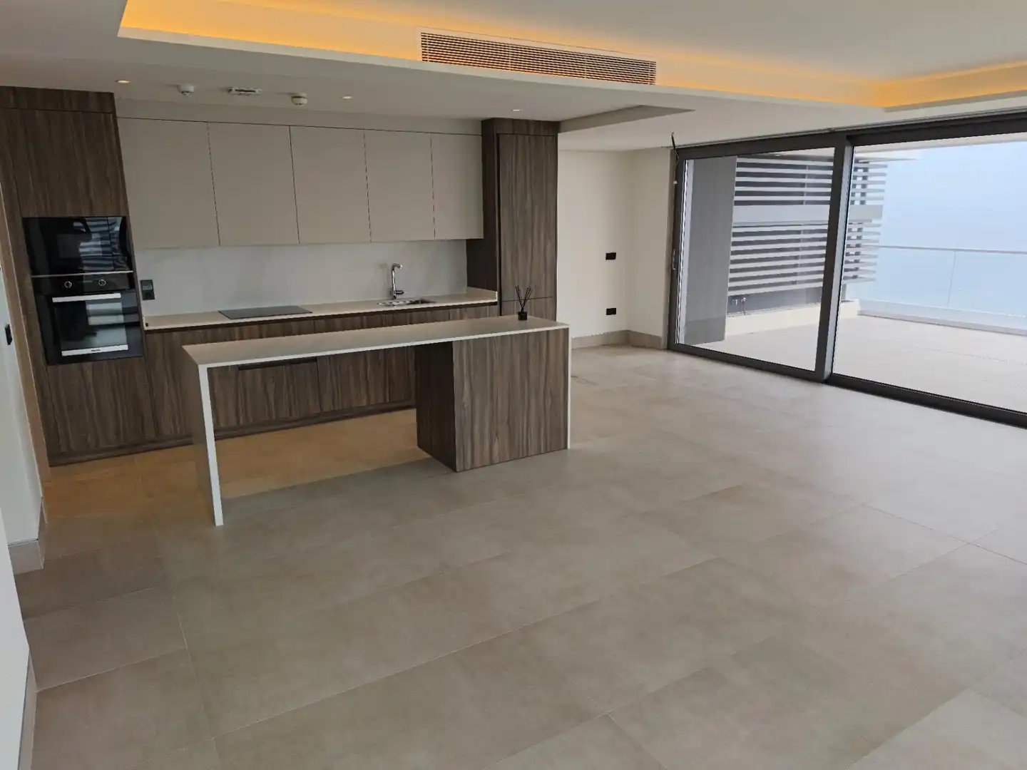Küche von Wohnung zur Miete in Málaga mit Klimaanlage, Heizung und Terrasse