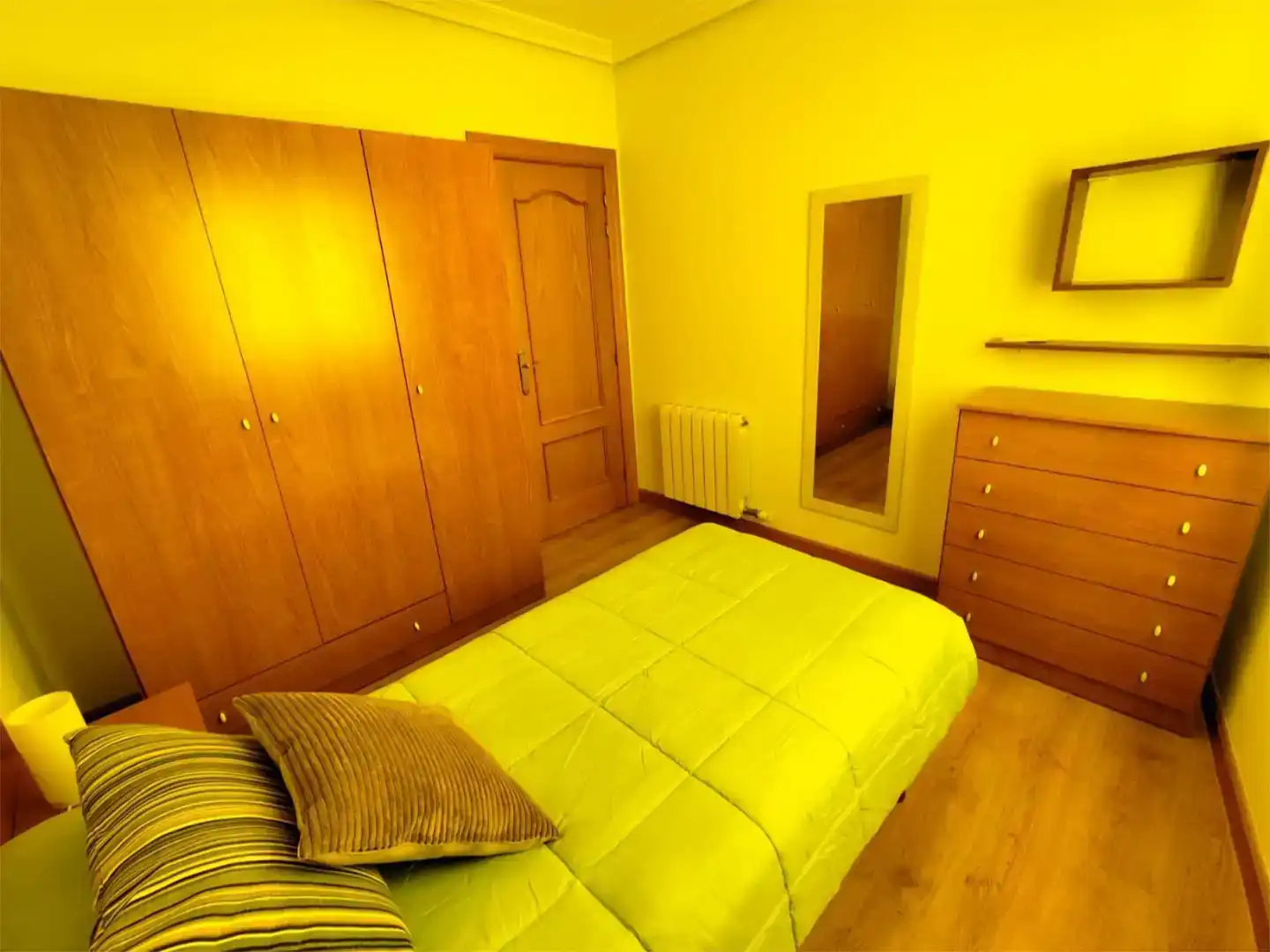 Schlafzimmer von Wohnung zur Miete in Alberite, La Rioja