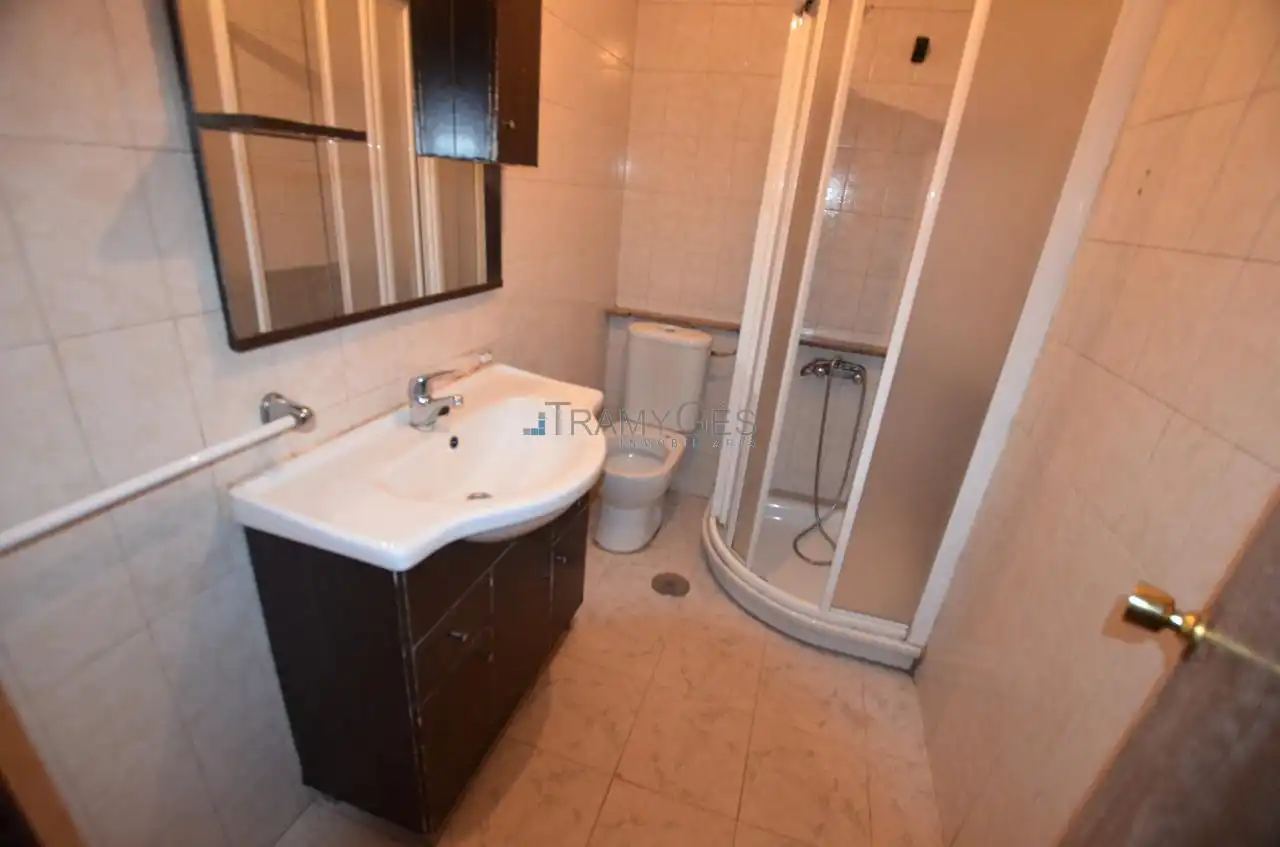 Dormitori de Casa o xalet en venda en Tomiño amb Jardí privat, Terrassa i Traster