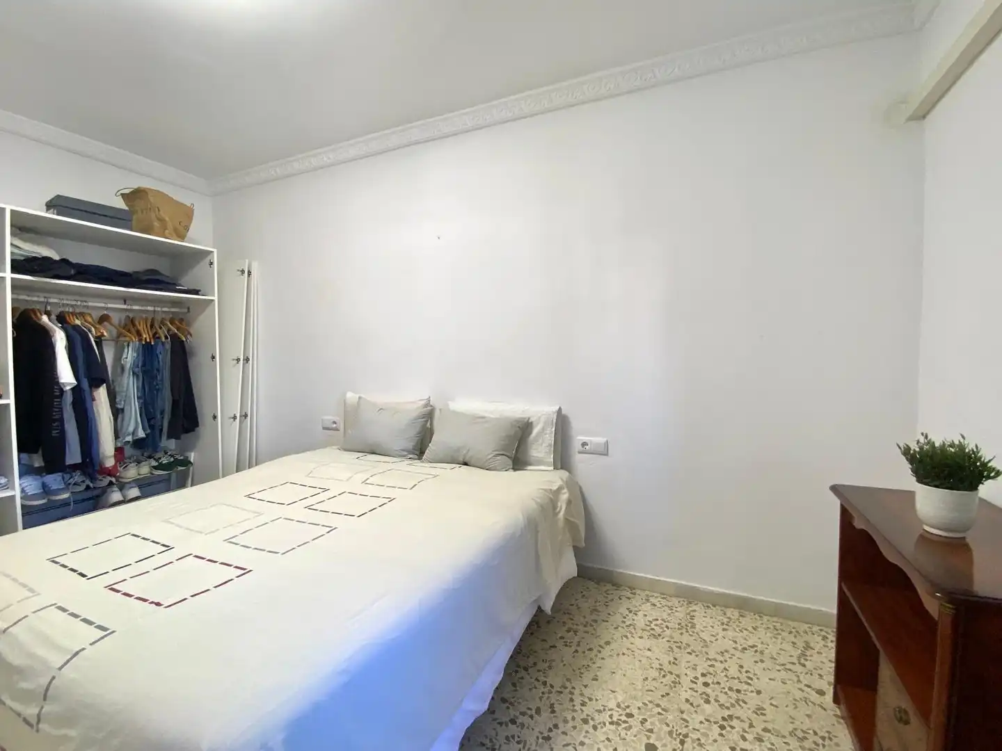 Habitación de Piso en venta en Sanlúcar de Barrameda con Aire acondicionado y Balcón