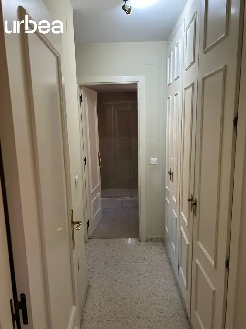 Piso en venta en Málaga con Jardín privado, Terraza y Trastero