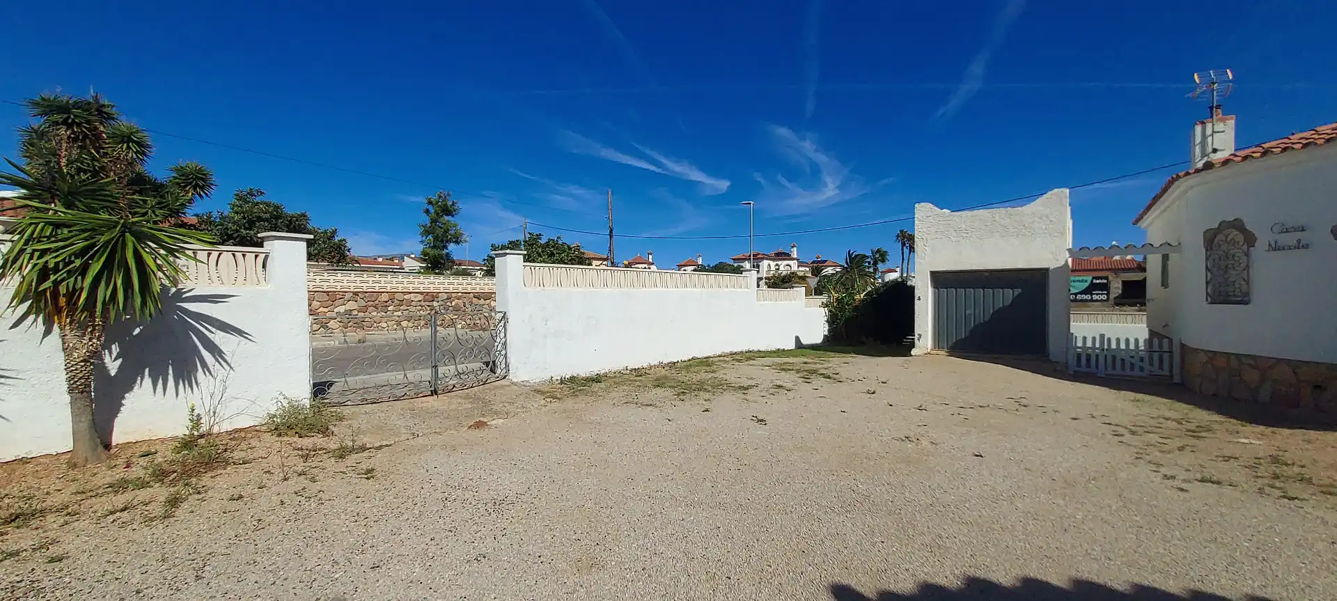 Semi-detached house with pool for sale in Carrer Illes Canaries, imagen 27