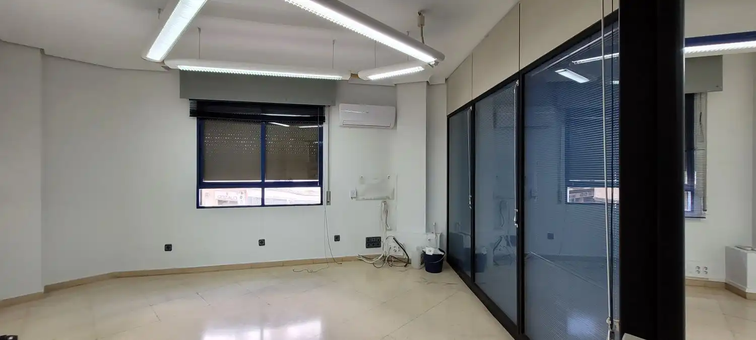 Office for rent in Albacete  with Air Conditioner and Heating