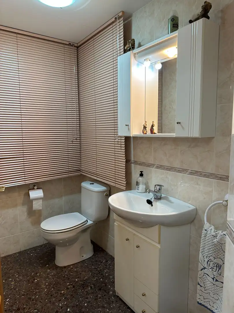 Baño de Casa adosada en venta en Ontinyent con Aire acondicionado, Calefacción y Terraza