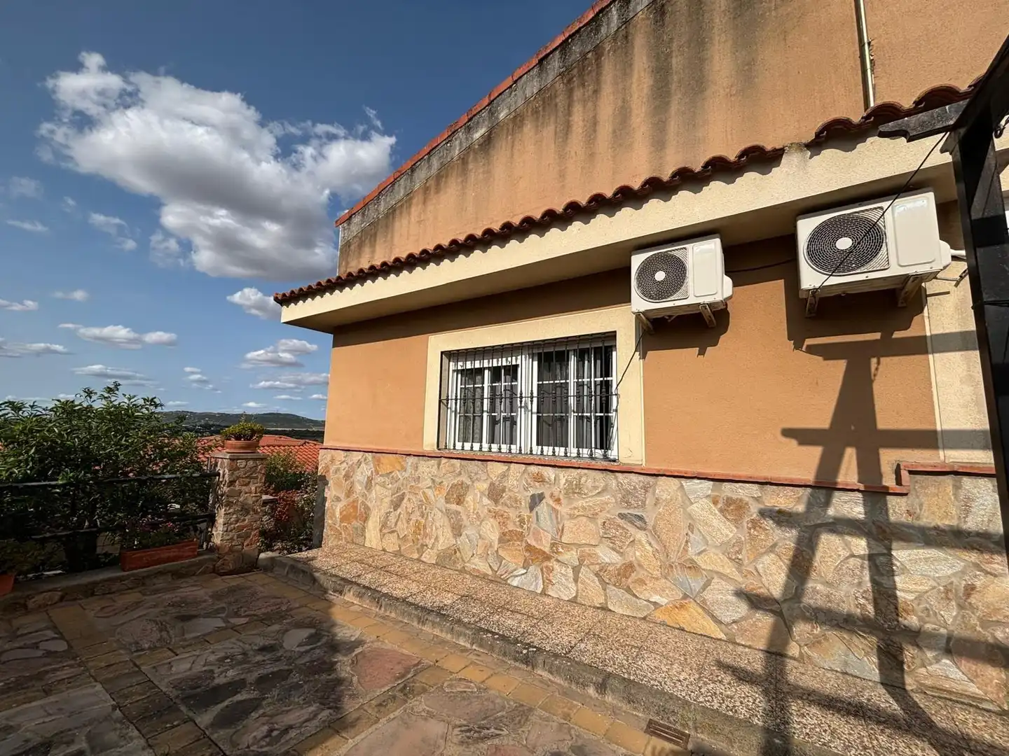 Exterior view of Houses for sale in Cáceres  with Air Conditioner, Heating and Private garden