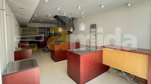 Foto 2 de Edificio en venta en Centre, Sabadell