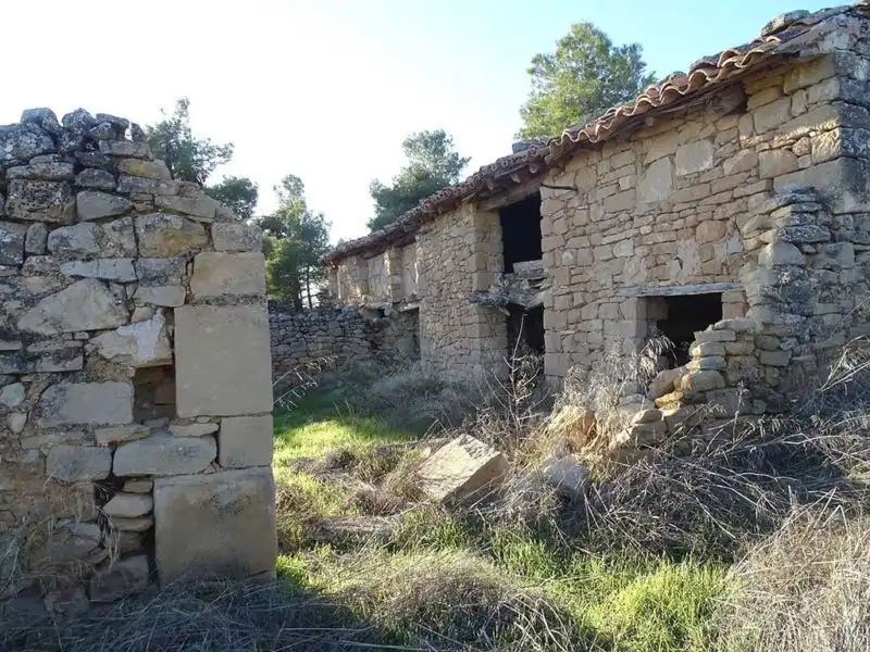 Casa rústica en venda a Torre del Compte, imagen 3