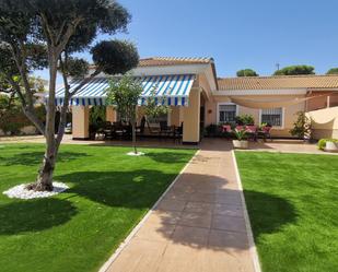 Jardí de Casa o xalet en venda en El Portil amb Aire condicionat, Terrassa i Piscina