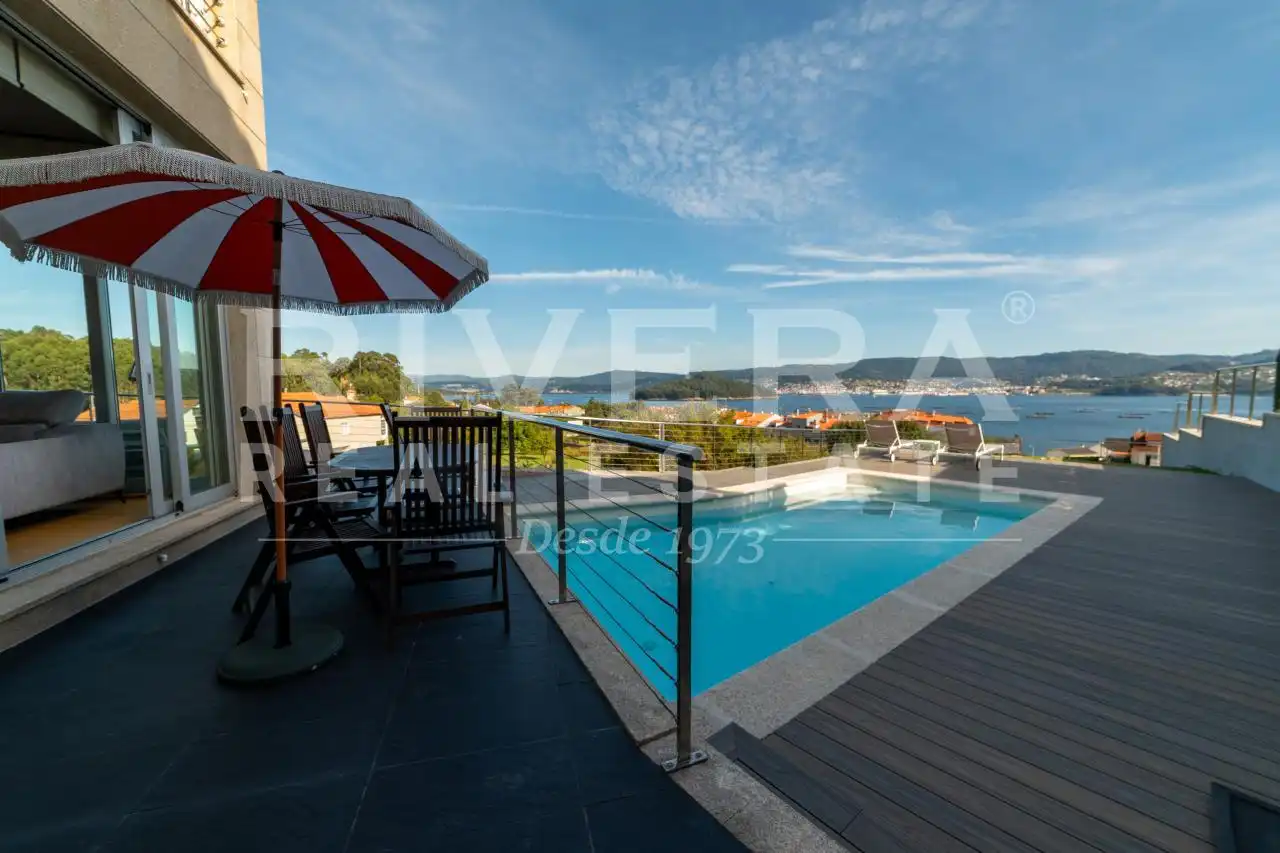 Terraza de Casa o chalet en venta en Poio con Calefacción, Jardín privado y Terraza