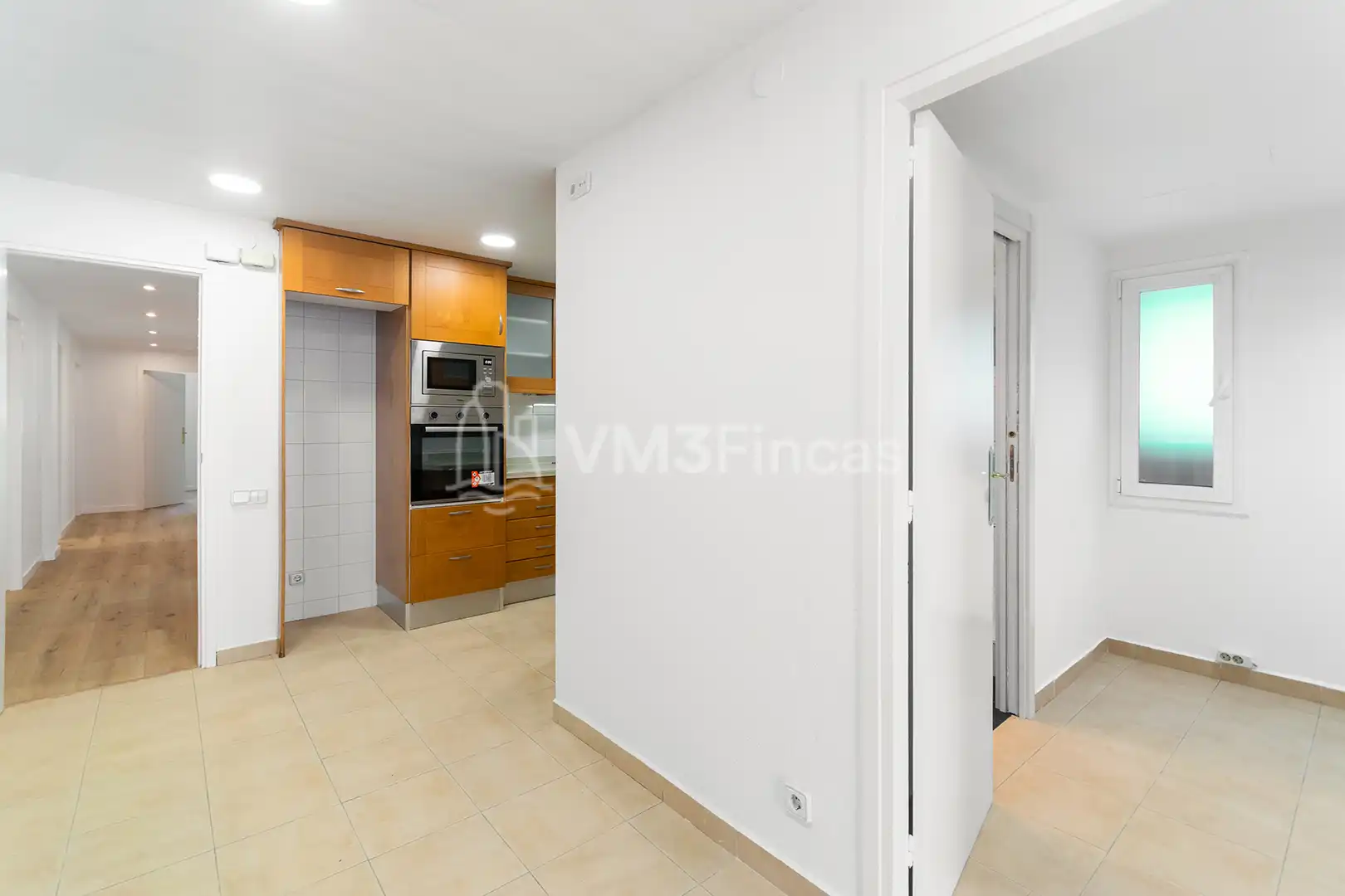 Wohnung zur Miete in Barcelona mit Klimaanlage, Heizung und Parkett
