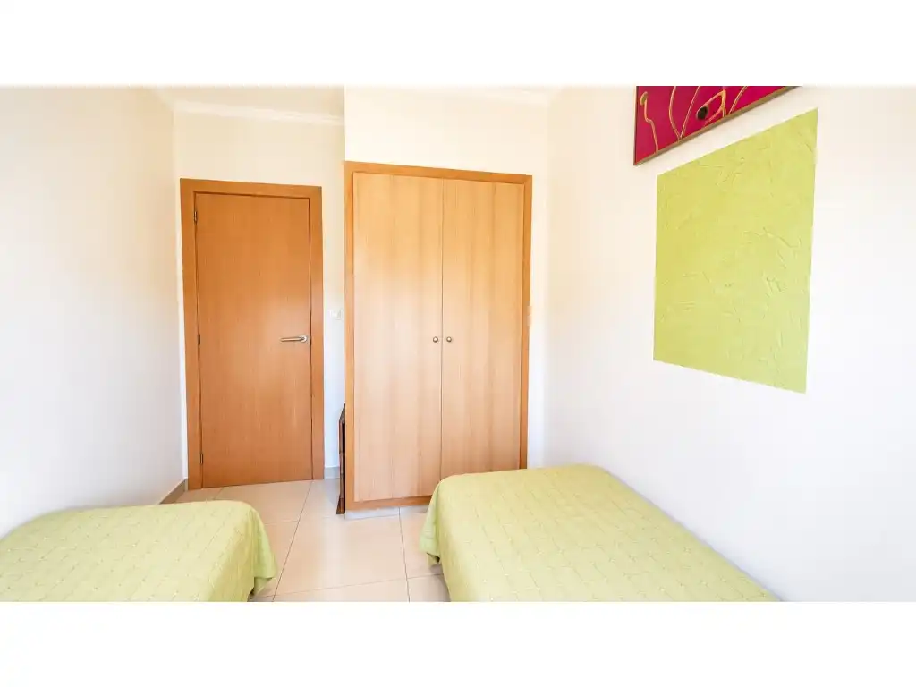 Schlafzimmer von Wohnung zum Verkauf in Roses