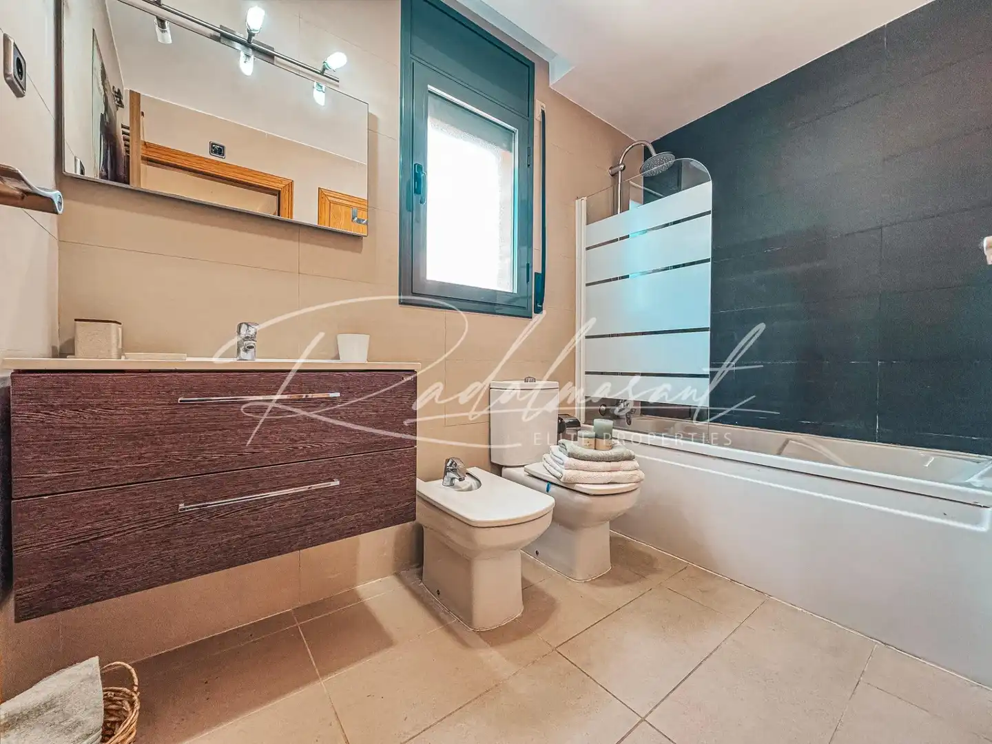 Casa pareada con piscina en venta en Carrer Carrer Migjorn, imagen 33