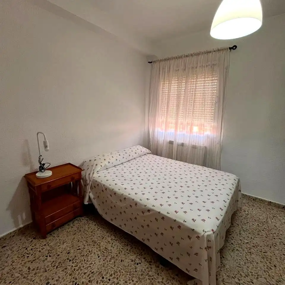 Appartamento con terrazza in affitto a Calle Daoiz, imagen 6
