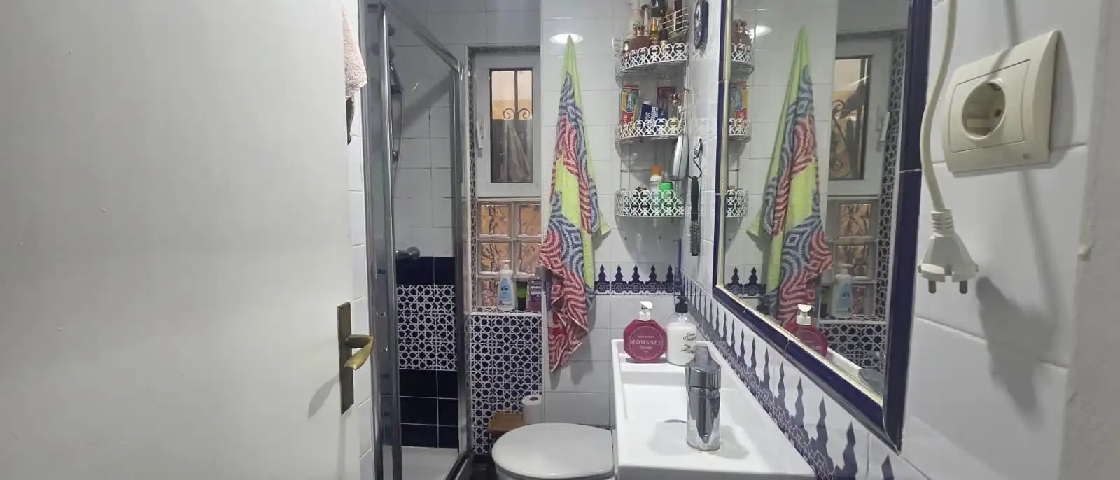 Piso en venta en Calle Casablanca, El Bajondillo