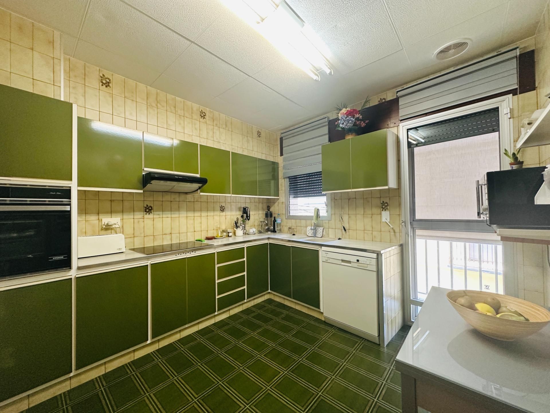 Cuina de Casa o xalet en venda en Masdenverge amb Aire condicionat, Terrassa i Moblat