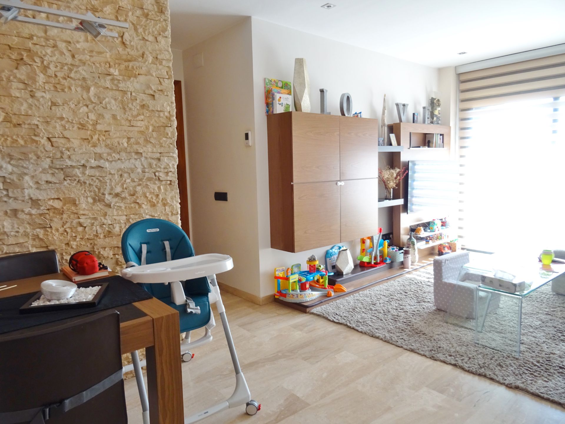 Sala d'estar de Dúplex en venda en Terrassa amb Aire condicionat, Calefacció i Parquet