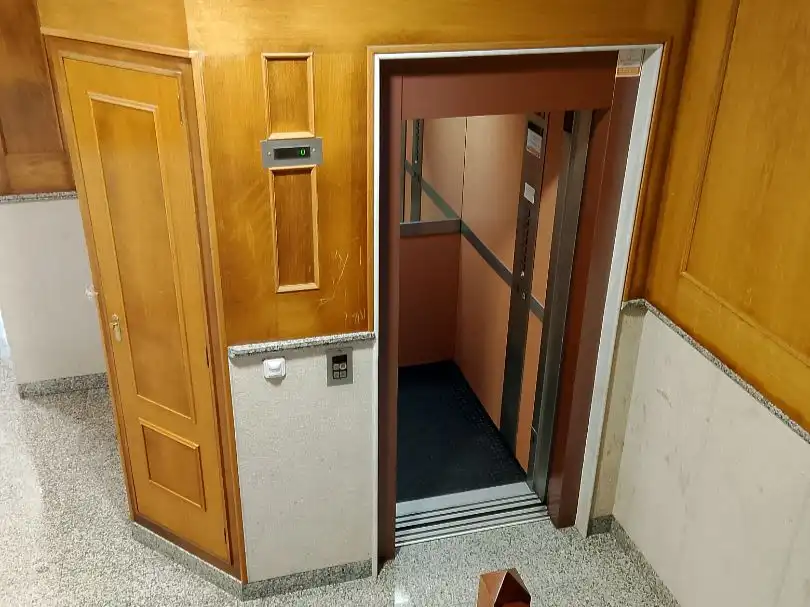 Pis amb ascensor en venda a Rúa Bos Aires 3, imagen 4