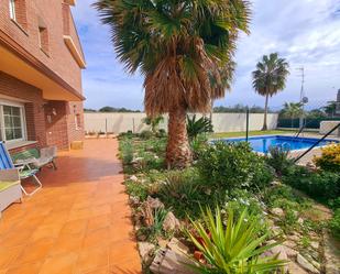 Jardí de Casa o xalet en venda en Cambrils amb Aire condicionat, Terrassa i Balcó