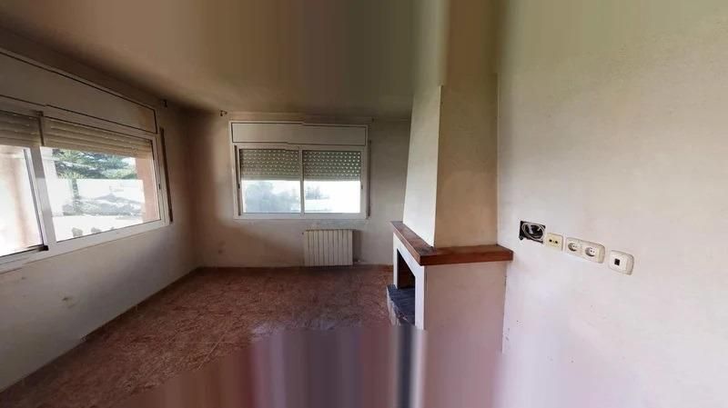 Living room of Single-family semi-detached for sale in El Vendrell  with Private garden and Community pool