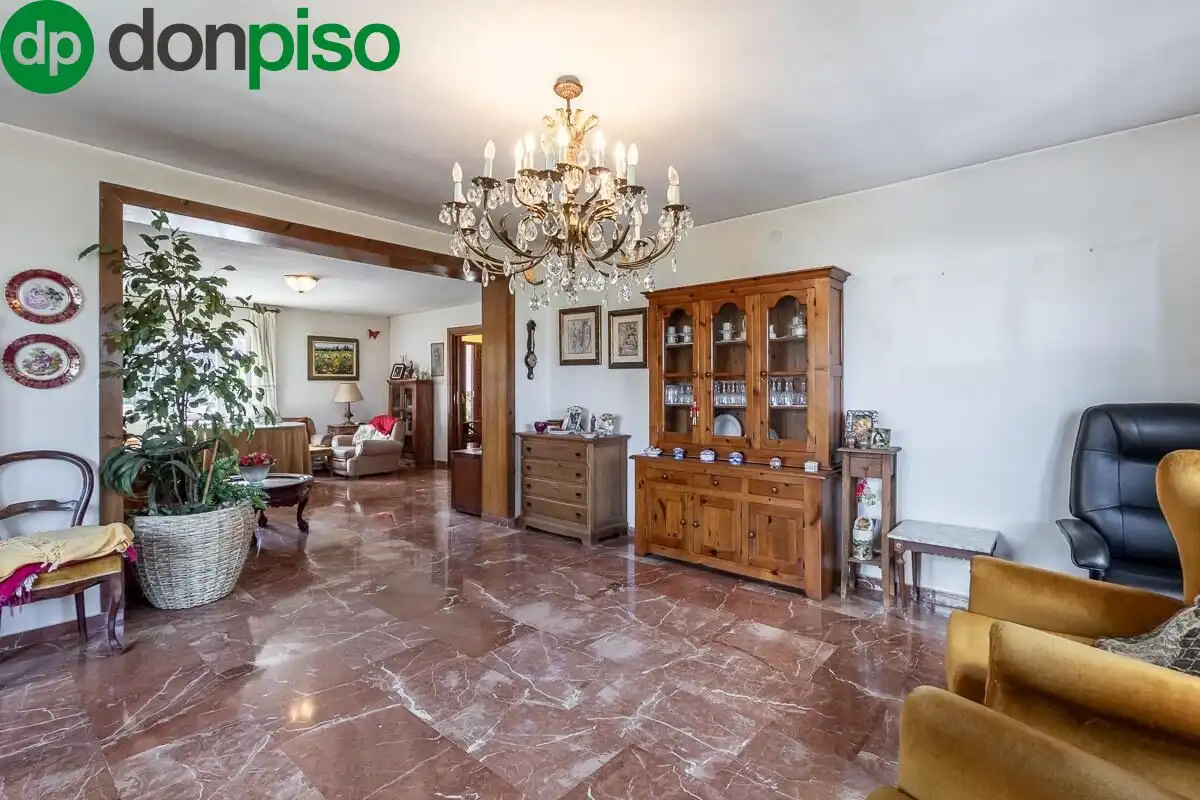 House with pool for sale in Calle GERANEO, imagen 13