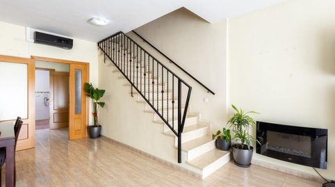 Foto 3 de Casa adosada en venta en Carrer Gimnasta Elena López Benaches, Turís, Valencia