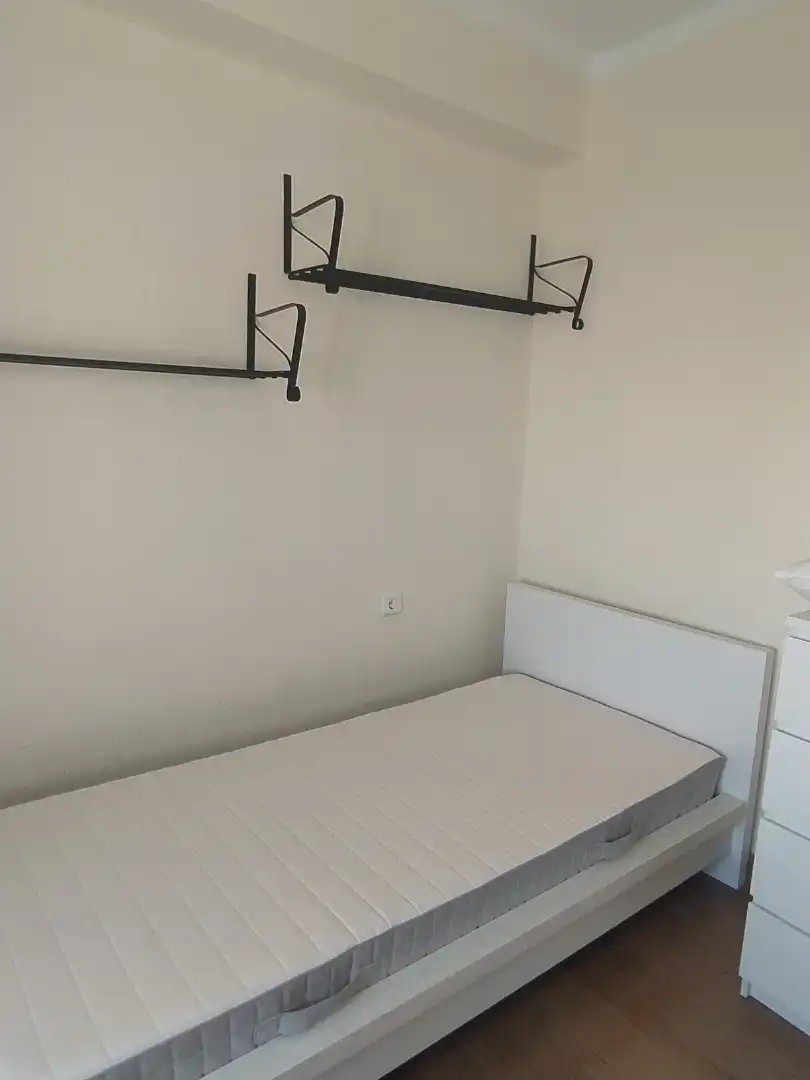 Habitación de Piso de alquiler en Málaga con Amueblado