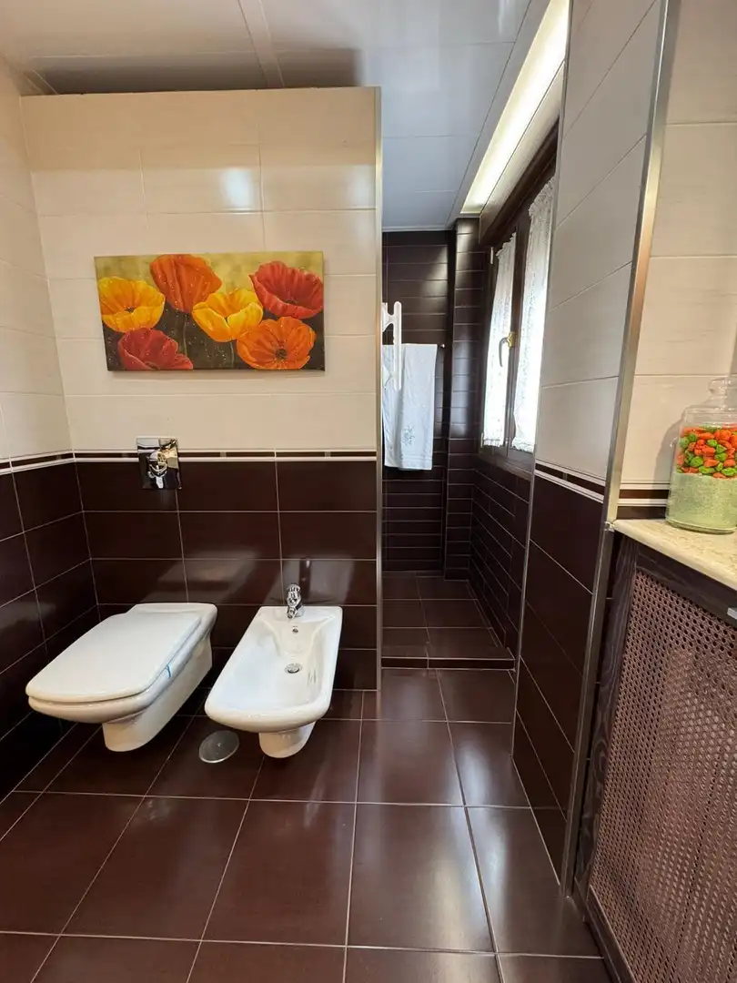 Baño de Casa o chalet en venta en Navalcarnero con Aire acondicionado, Jardín privado y Terraza
