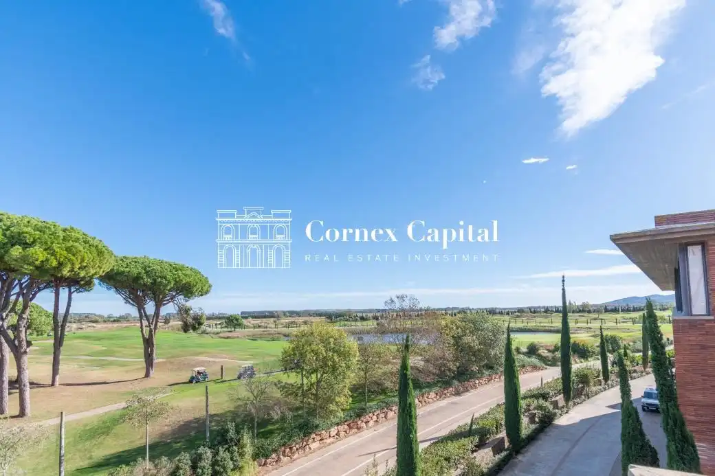 Vista exterior de Dúplex en venta en Gualta con Calefacción, Jardín privado y Terraza