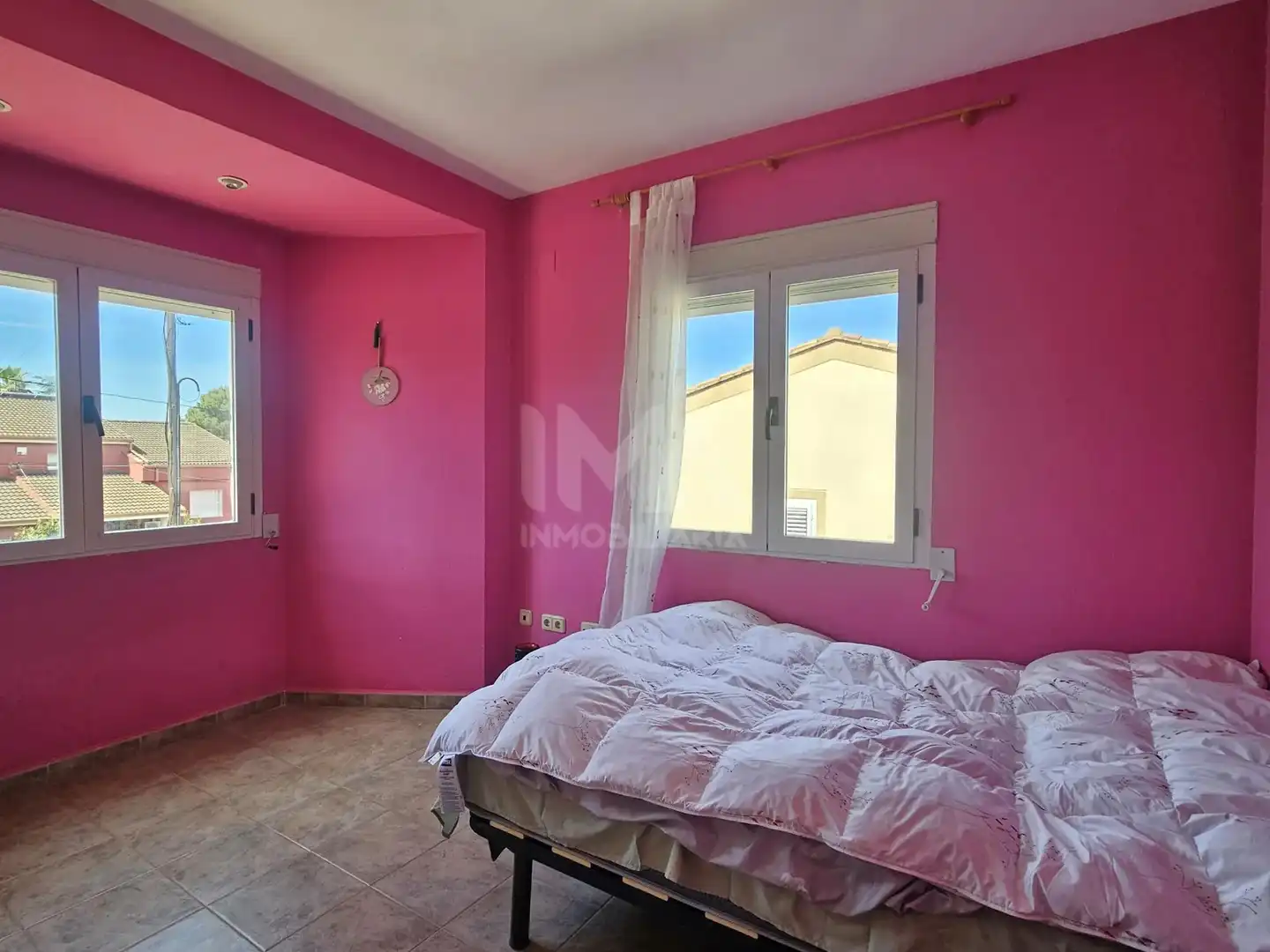 Dormitori de Casa o xalet en venda en L'Eliana amb Aire condicionat, Calefacció i Jardí privat