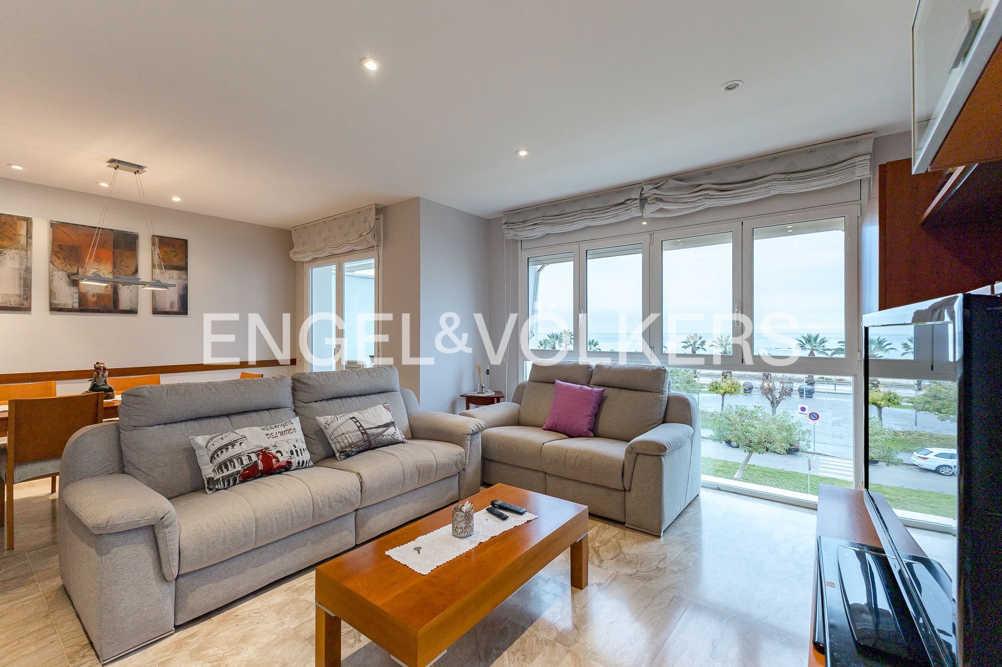 Sala d'estar de Àtic en venda en Cubelles amb Aire condicionat, Calefacció i Terrassa