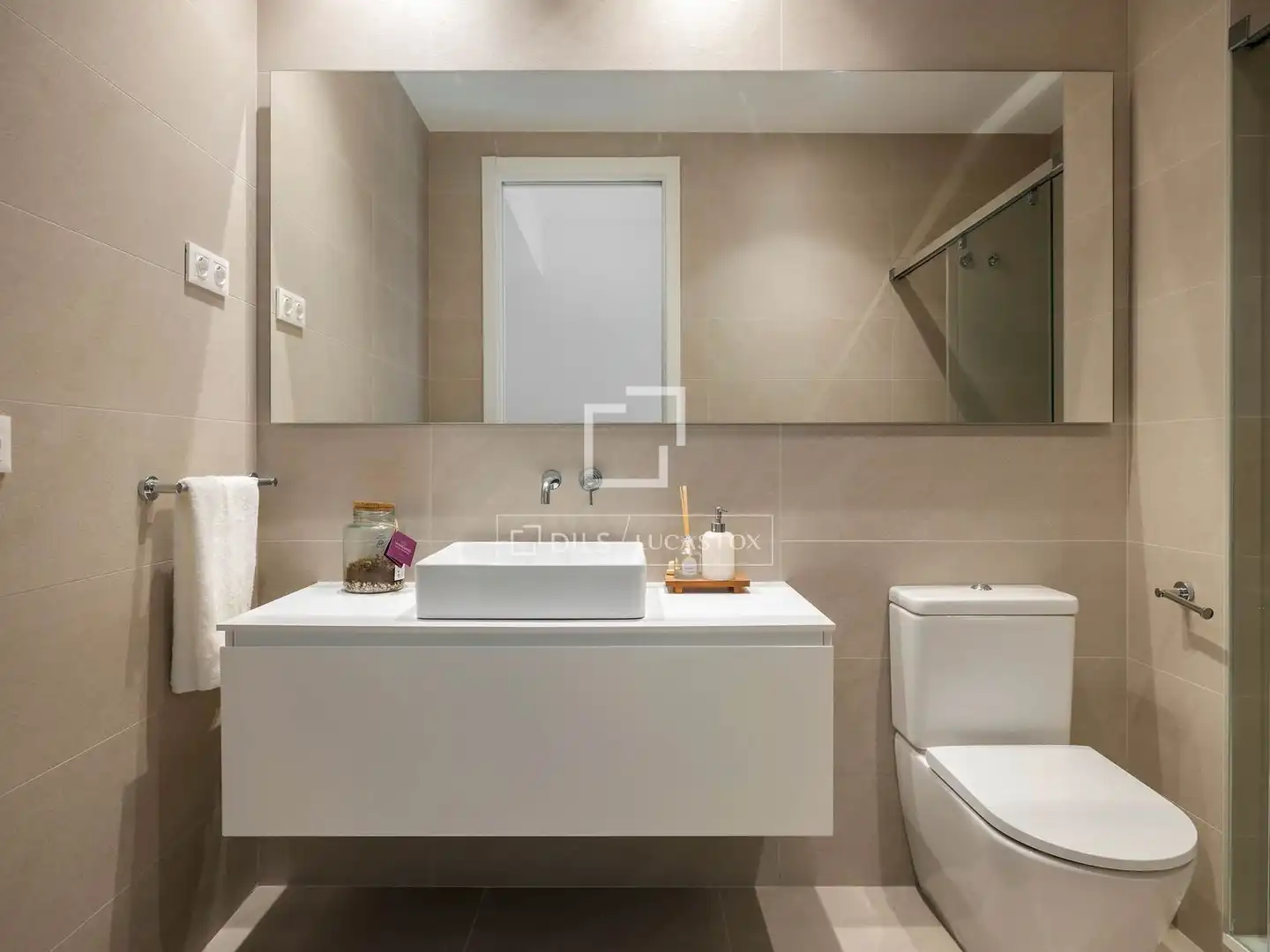 Baño de Piso en venta en Eixample