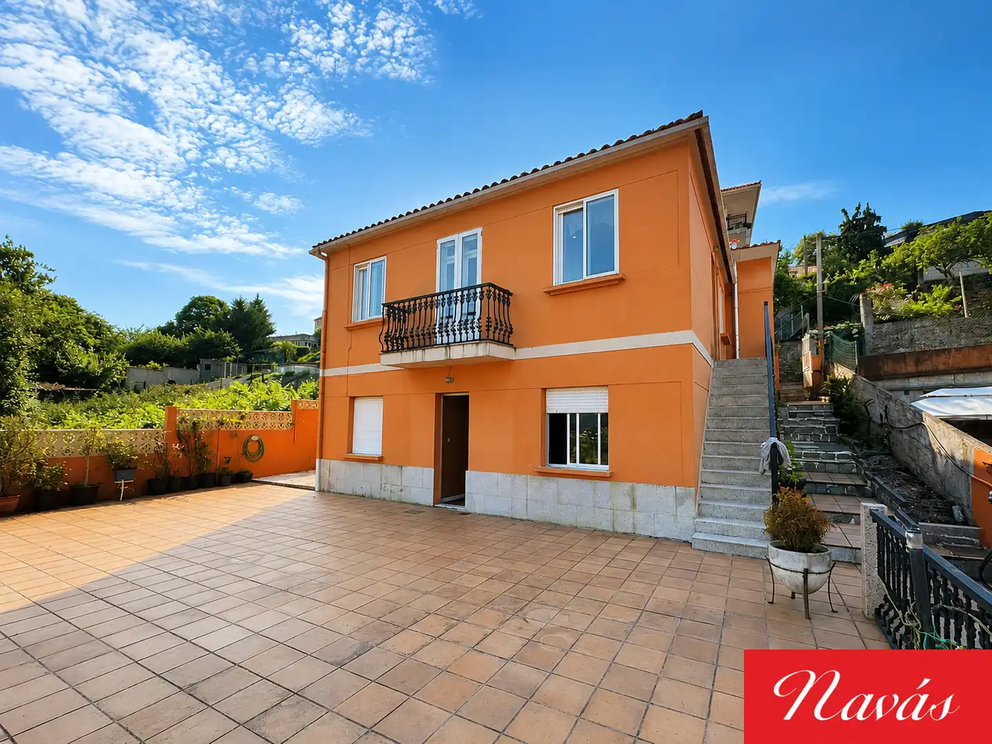 Vista exterior de Casa o xalet en venda en Vigo  amb Aire condicionat, Calefacció i Parquet